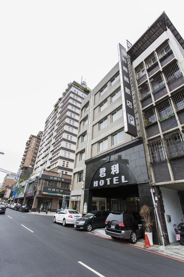 Junli Hotel Banciao Luaran gambar